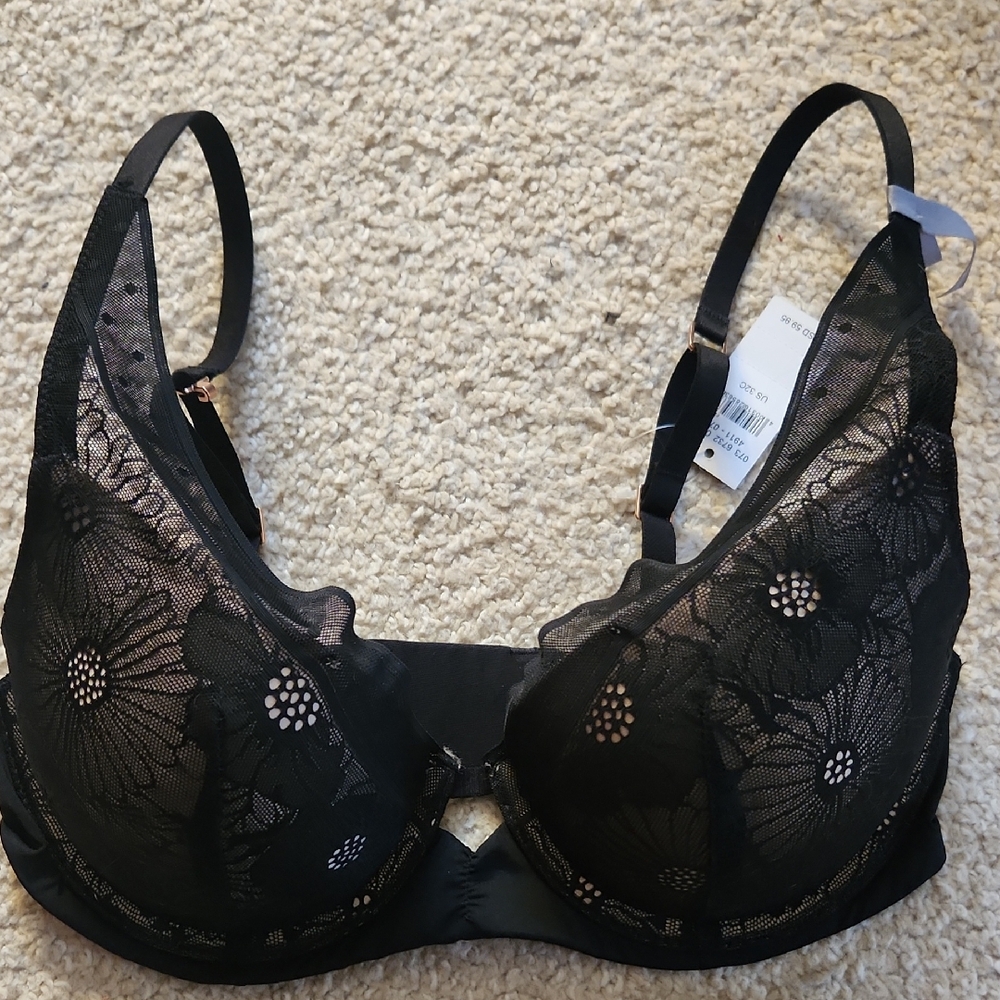 Aerie Black Floral Lace Bra